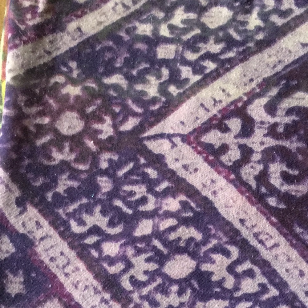 Scarf - Picture 4 of 4